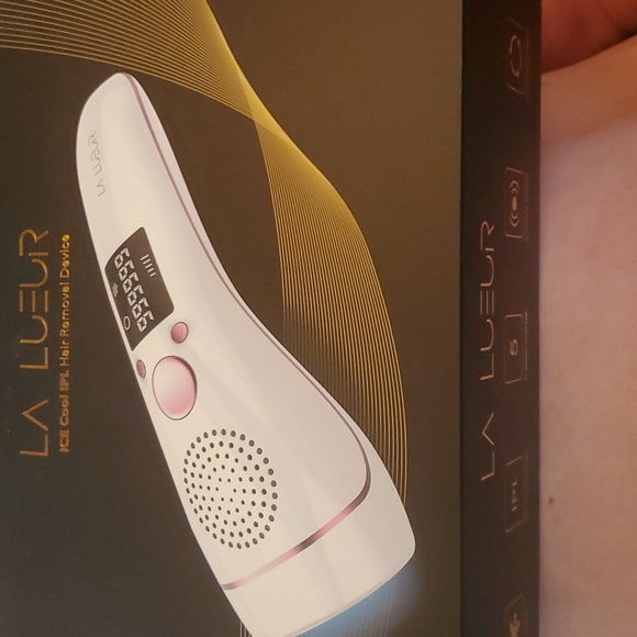 Brand new La Lueur Cool IPL Hair Removal Device